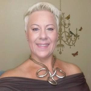 Meet your Posher, Linda